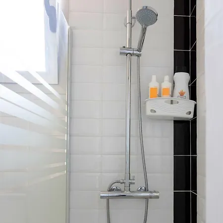 Almar Con Ac, Cristianos